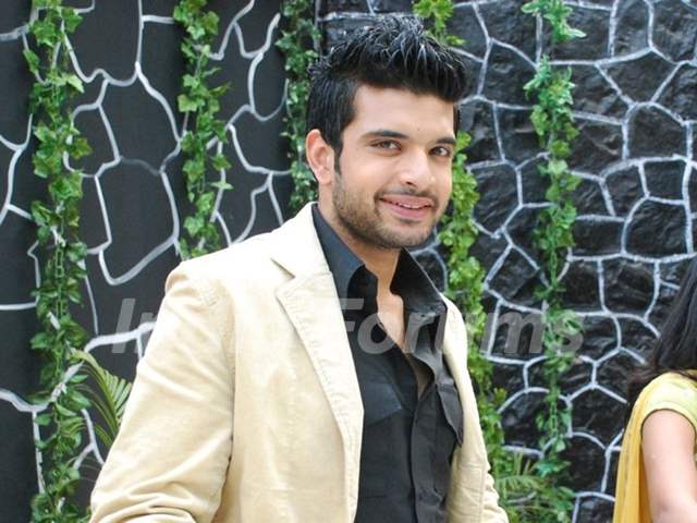 Karan Kundra in Kitani Mohabbat Hai - 2