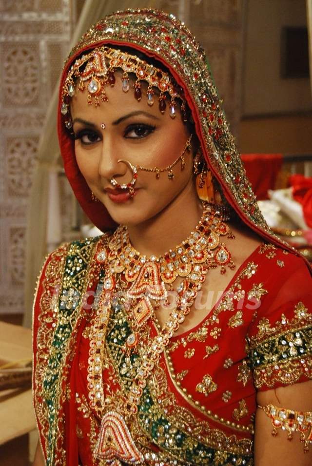 Hina Khan as Akshara Media