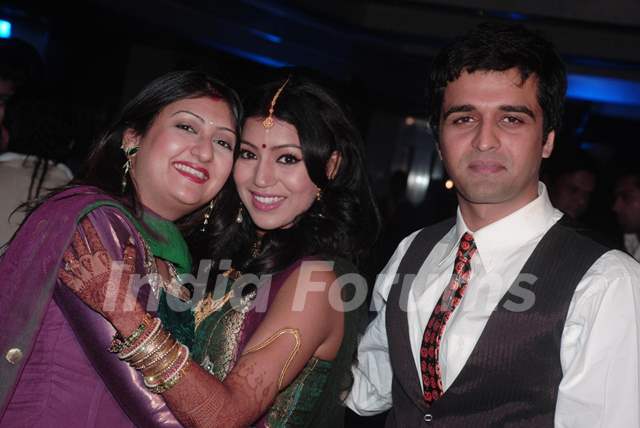 Sachin Shroff & Juhi Parmar at Gurmeet & Debina Choudhry's reception party