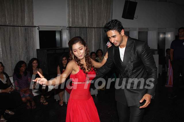 Sara and Nishant dancing at 100 Episode Success Party of Ram Milaayi Jodi