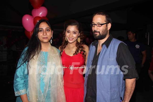 Sara Poses with Producers Rajita Sharma and Viveck Budakoti