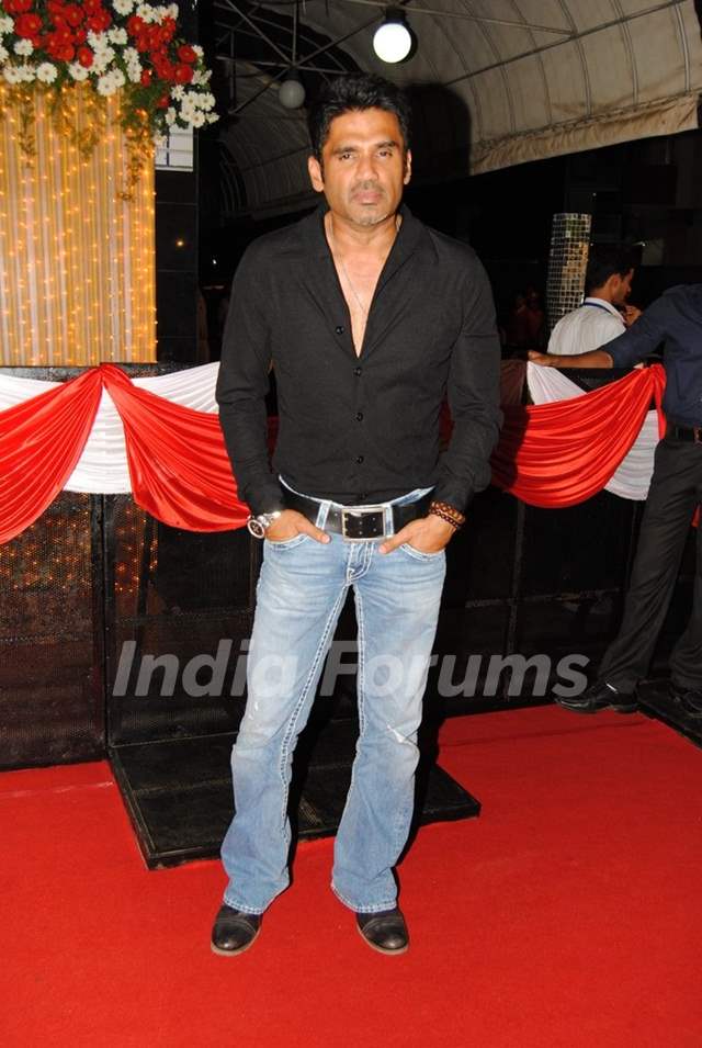 Sunil Shetty at Premiere of Thank You movie at Chandan, Juhu, Mumbai Photo