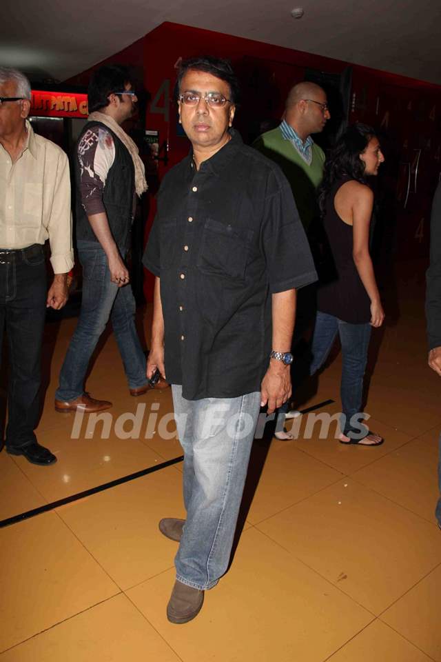 Anant Mahadevan at premiere of movie 'Shor In The City' Media