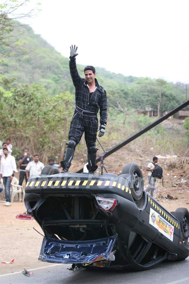 Akshay Kumar at Fear Factor Khatron Ke Khiladi Season 4 Media