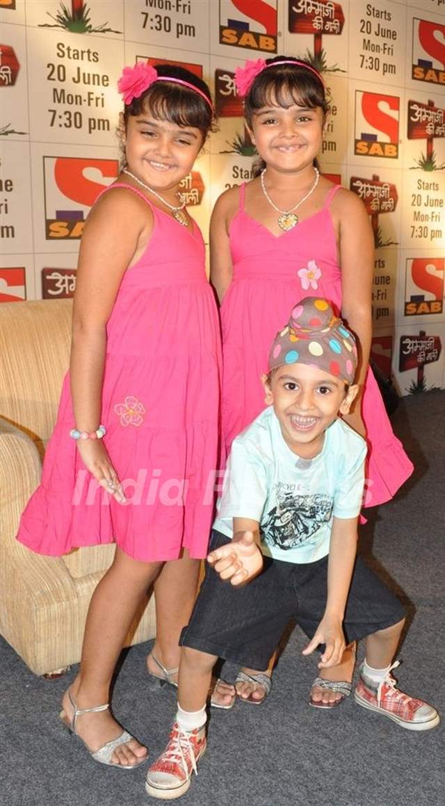 Krish Parekh, Zaynah and Ziyah Vastani at launch of SAB TV serial Ammaji Ki Galli at JW Marriott