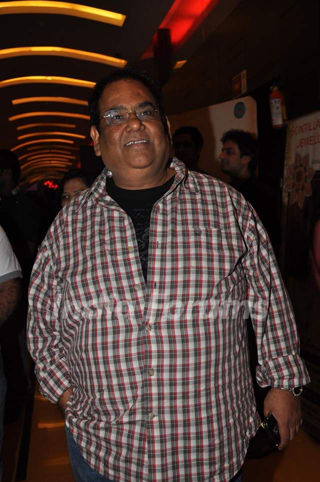 Satish Kaushik at premiere of movie 'Bubble Gum'
