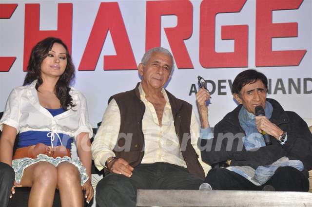 Dev Anand, Devshri and Naseeruddin at Press conference and unveiling the promo of movie Chargesheet