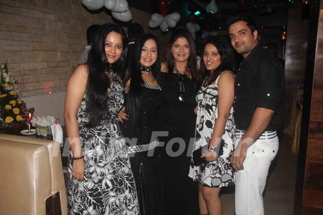 Pragati Mehra, Sushmita Daan and Micckie Dudaaney at Birthday party of tv actress Sangeeta Kapure