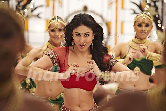 Kareena Kapoor in Ra.One movie