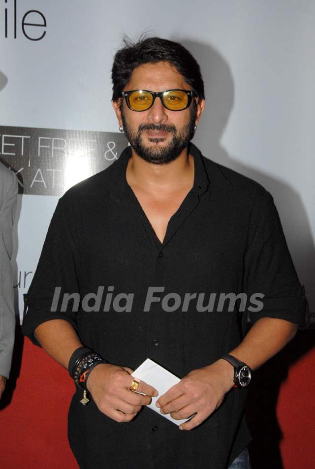 Arshad Warsi at Dev Anand's Chargesheet film Premiere in Cinemax