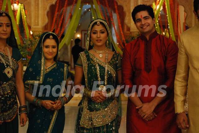 Karan Mehra, Hina Khan, Pooja Joshi in tv show Ye Rishta Kya Kehlata Hai