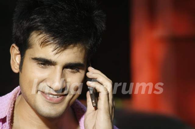 Karan Tacker as Shantanu in Rang Badalti Odhani