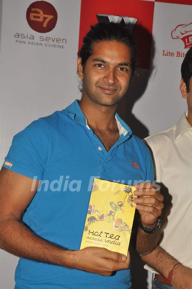 Purab Kohli will be launching and releasing Rishad Saam Mehta's book 'Hot Tea Across India'