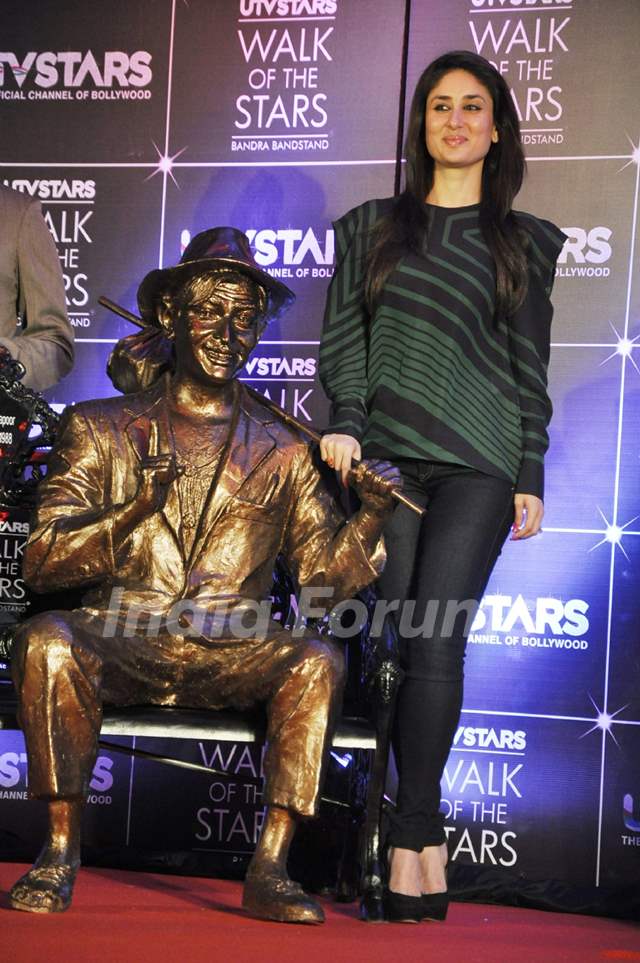 Kareena Kapoor unveil UTV Stars &quot;Walk of the Stars'