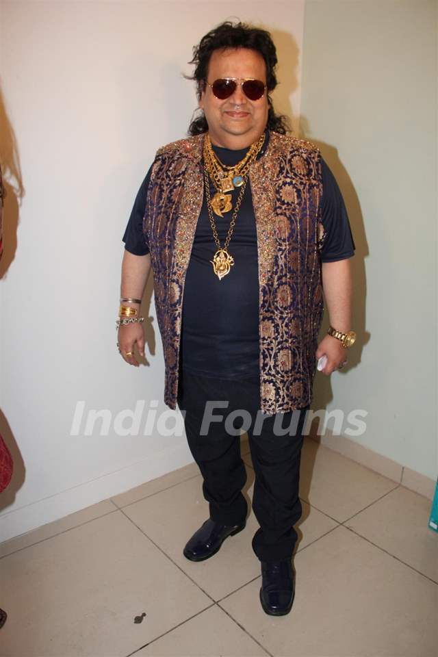 Bappi Lahiri at Mahurat of film Main Aur Mr. Riight