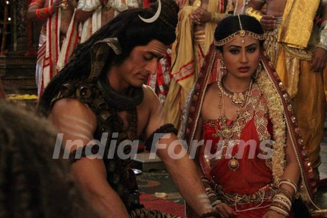 Mohit Raina and Mouni Roy Media