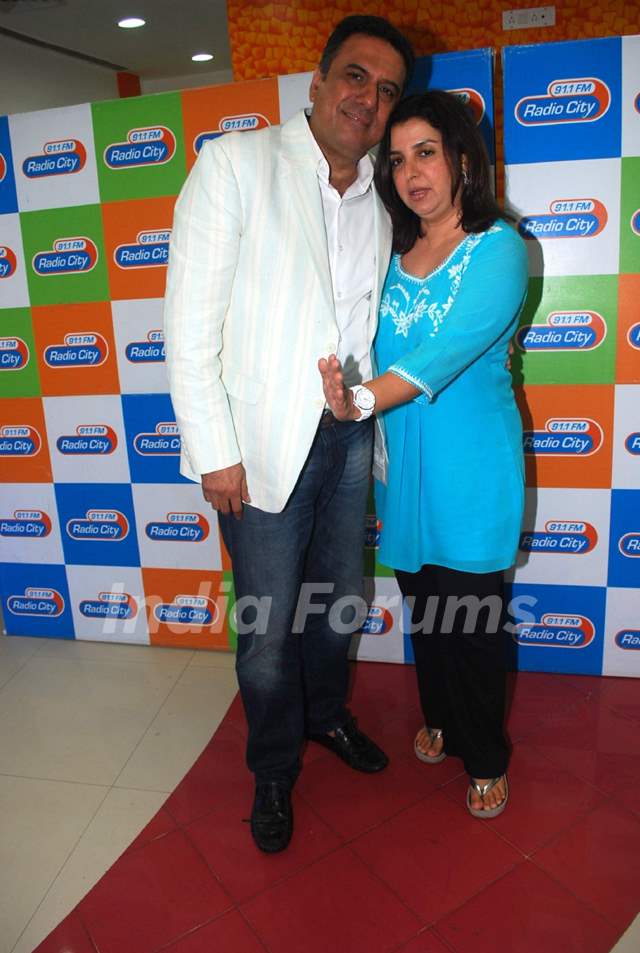 Bollywood actors Farah Khan and Boman Irani promotiing their film 'Shirin Farhad Ki Toh Nikal Padi' at Radio City 91.1FM. .