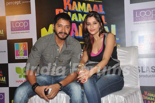 Shreyas Talpade and Madhurima Banerjee at Promotion of Film Kamaal Dhamaal Malamaal at R City Mall