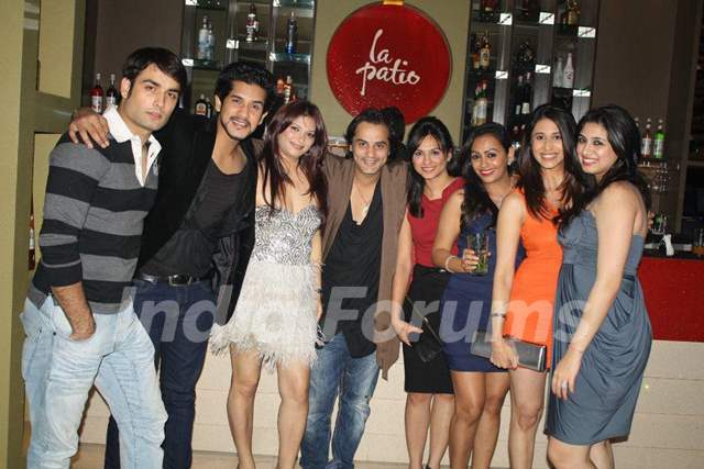 Vivian, Suyash, Sailesh, Priya, Ashita, Kishwer and Vahhbiz