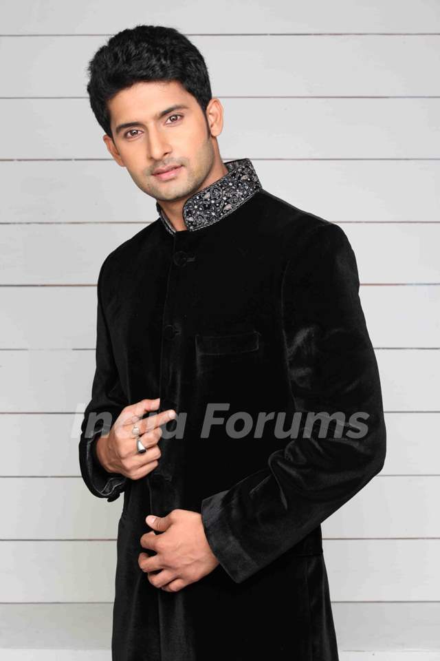 Ravi Dubey