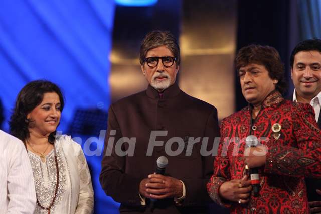 Amitabh Bachchan performs at the Global Sounds Of Peace Concert Media