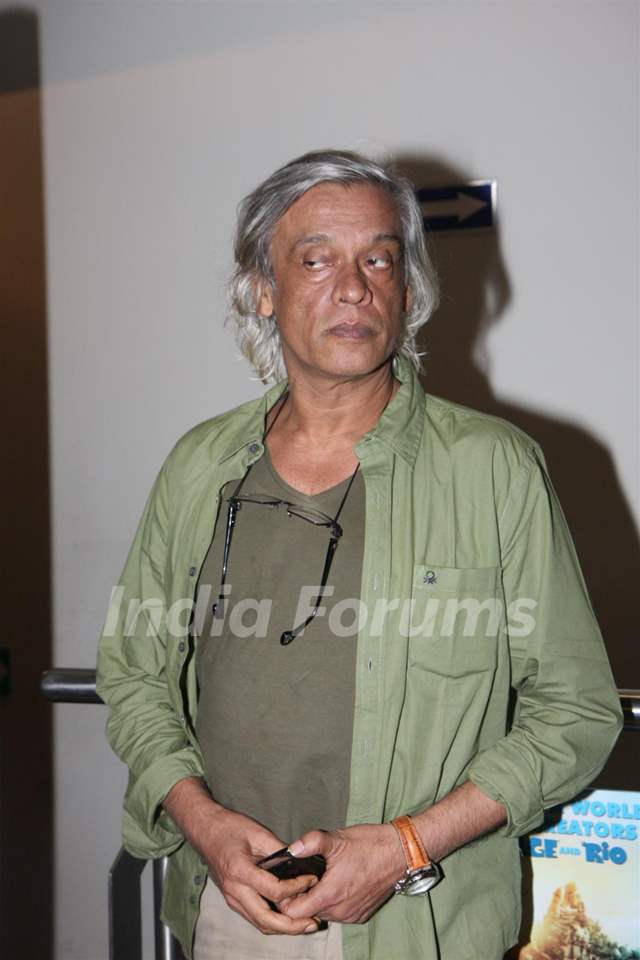 Sudhir Mishra at Film Chashme Buddoor premiere