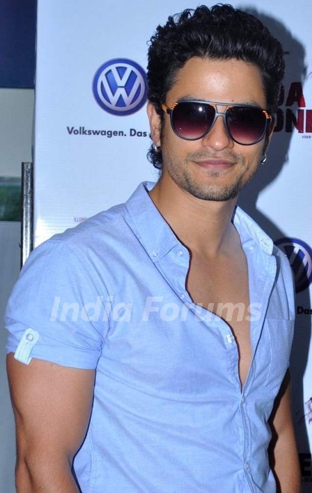 Kunal Kemmu excited for grandfather's Padma Shri glory | India Forums