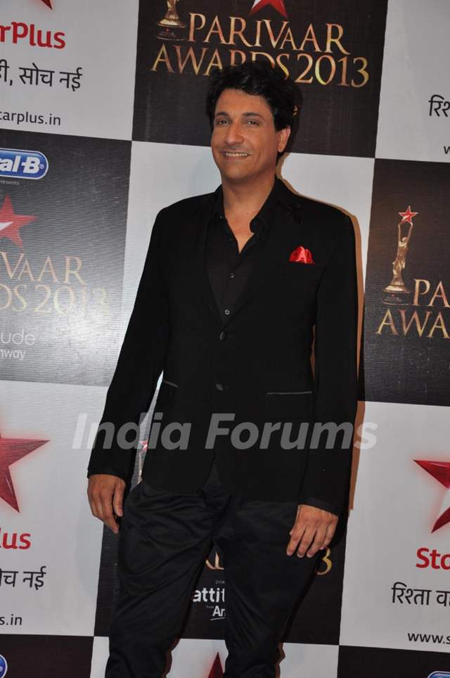 Shiamak Davar at Star Parivaar Awards 2013