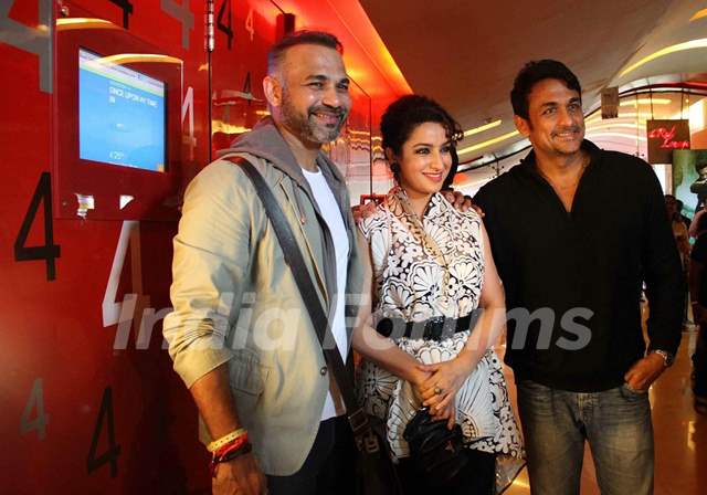 Abhinay Deo, Tisca Chopra and Ajinkya Deo at the Trailer launch of 24