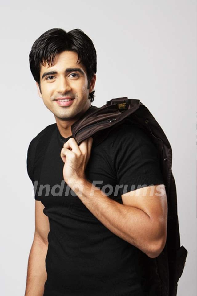 Avinash Sachdev in Chhoti Bahu.. Sindoor Bin Suhaagan