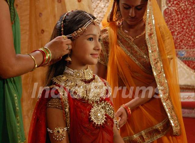 A still image of Aashika Bhatia as Meera in  Meera