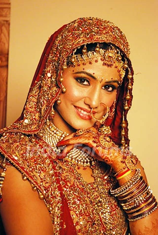 Akshara in YRKKH Photo | 32597