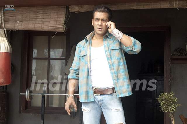 Salman Khan looking upset Media