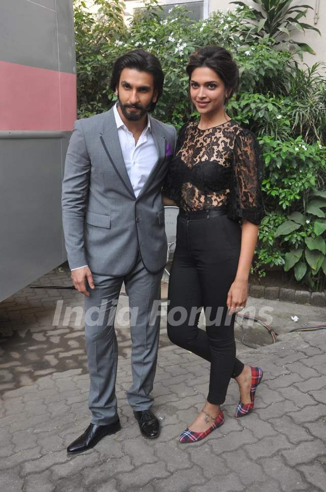 Deepika Padukone and Ranveer Singh at Mehboob Studio for Ram Leela Movie Promotions