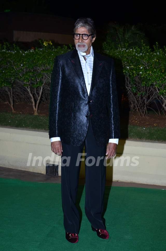 Amitabh Bachchan at Vishesh Bhatt's Wedding Reception