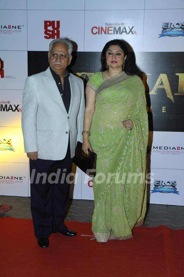 Ramesh Sippy and Kiran Juneja at the launch of Kochadaiyaan first look