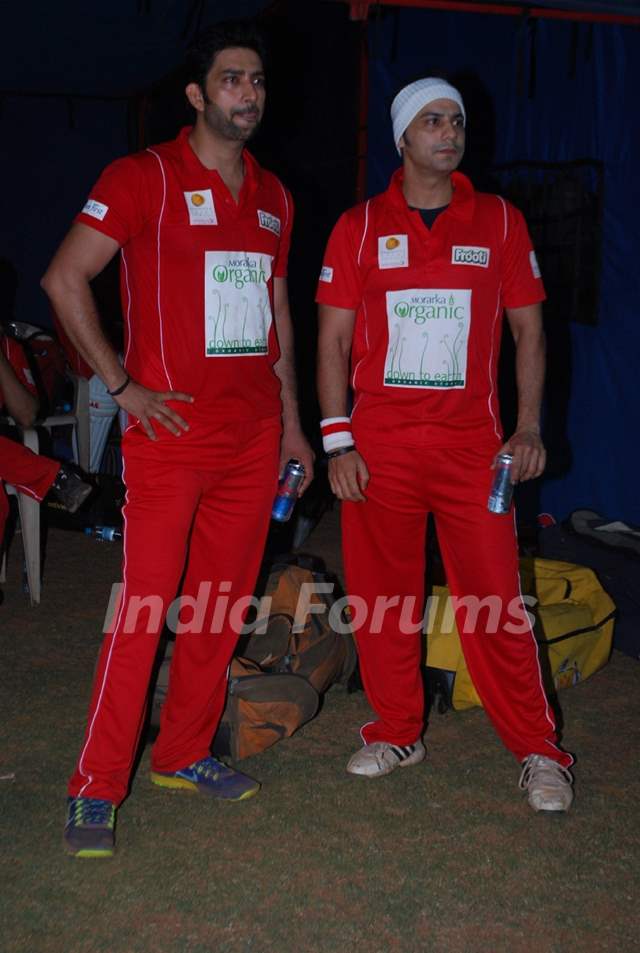 Saillesh Gulabani at the 20-20 Gold Charity Cricket Match