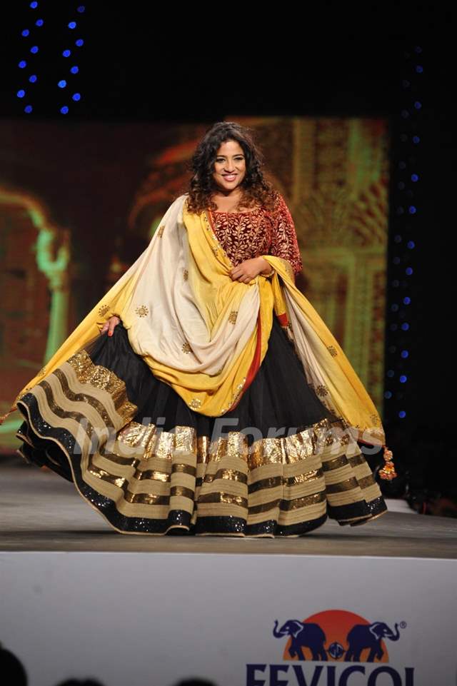 Malishka walks the ramp at the 'Caring with Style' fashion show at NSCI