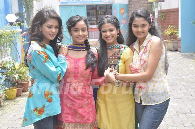 The Cast of Shastri Sisters