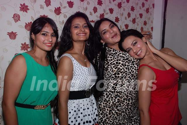 Sana Khan Poses With Mansi Pritam And A Friends At Her Birthday Bash Photo