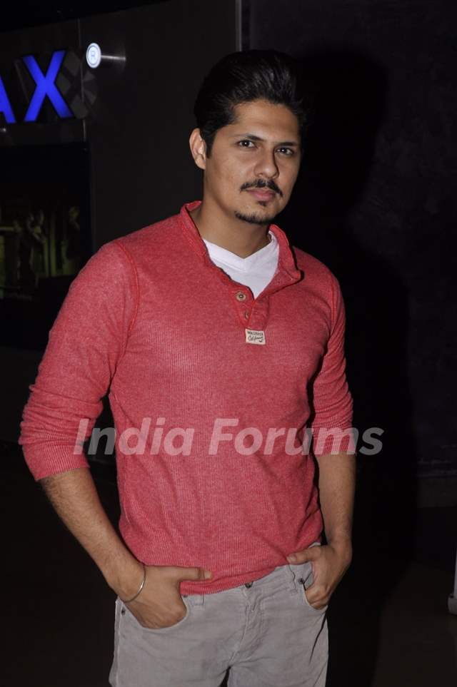 Vishal Malhotra poses for the media at the Premier of the Film Interstellar