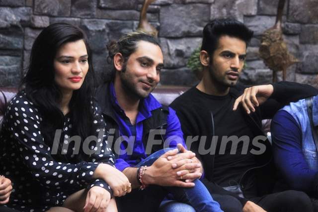 Contestants In Bigg Boss 8 Photo