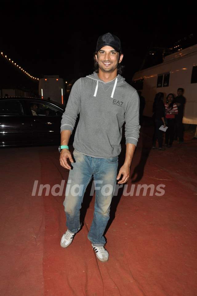 Sushant Singh Rajput poses for the media at Umang Police Show