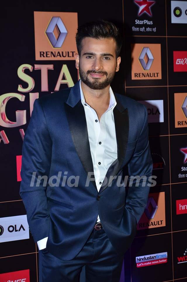 Karan Tacker poses for the media at Star Guild Awards Media