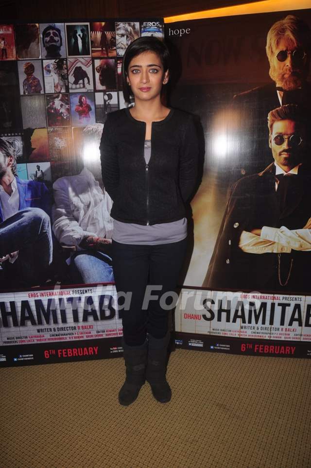 Akshara Hasan poses for the media at the Promotions of Shamitabh