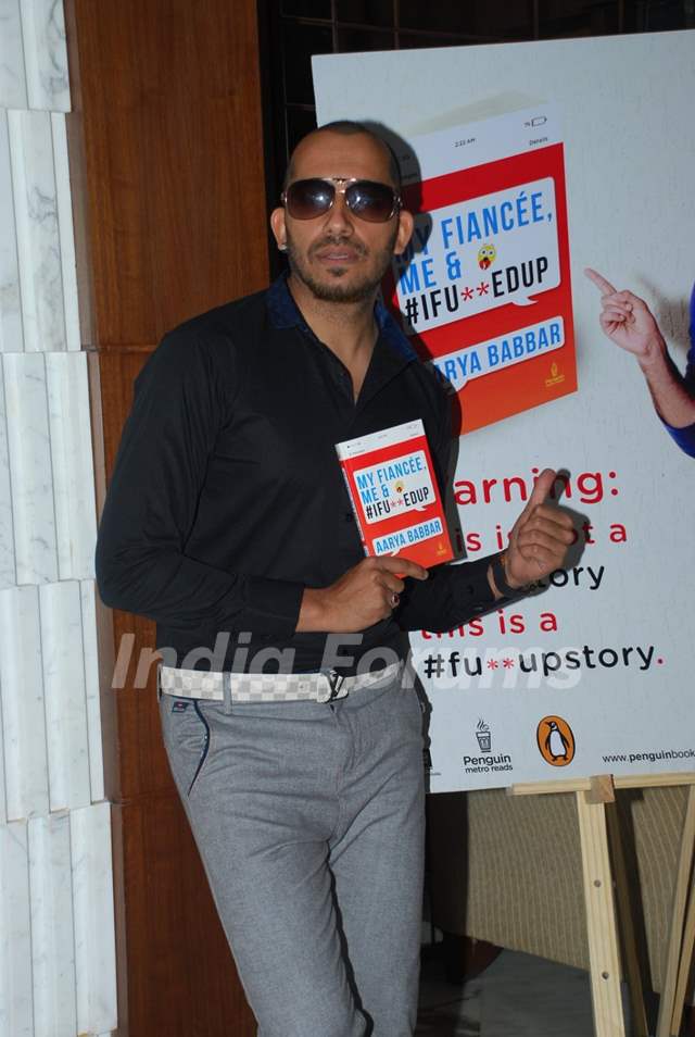 Ali Quli Mirza poses for the media at Arya Babbar's Book Launch
