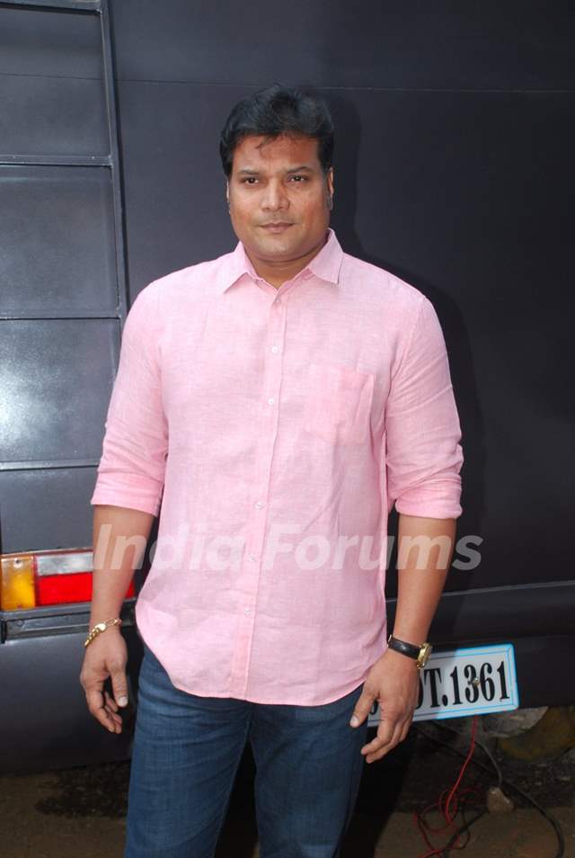 Dayanand Shetty poses for the media at the Promotions of Badlapur on CID