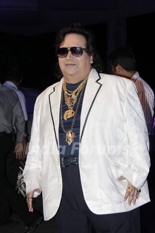 Bappi Lahiri was seen at Smita Thackerey's Son's Wedding Reception