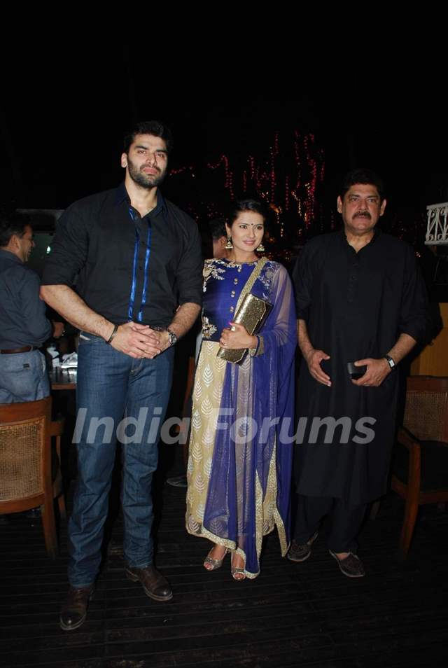 Kratika Sengar poses with her family at the Launch of Servicewali Bahu