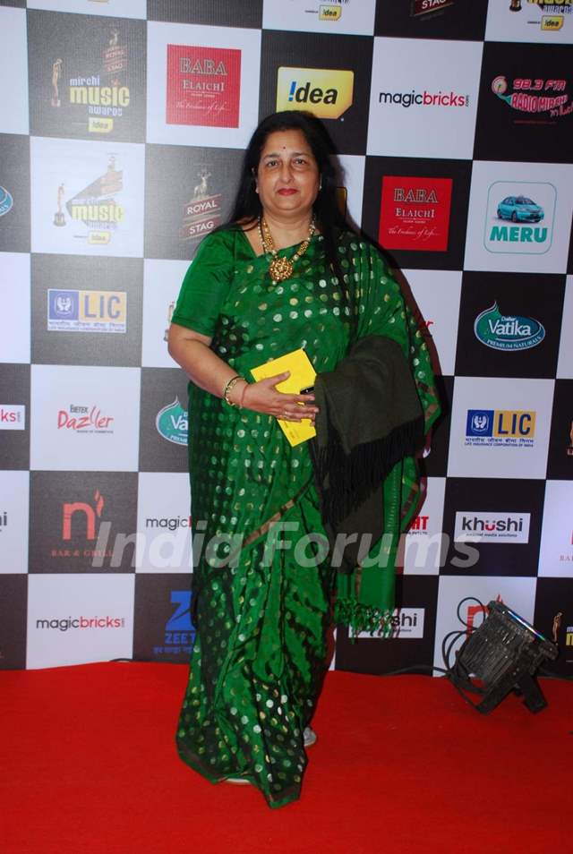 Anuradha Paudwal poses for the media at Radio Mirchi Awards